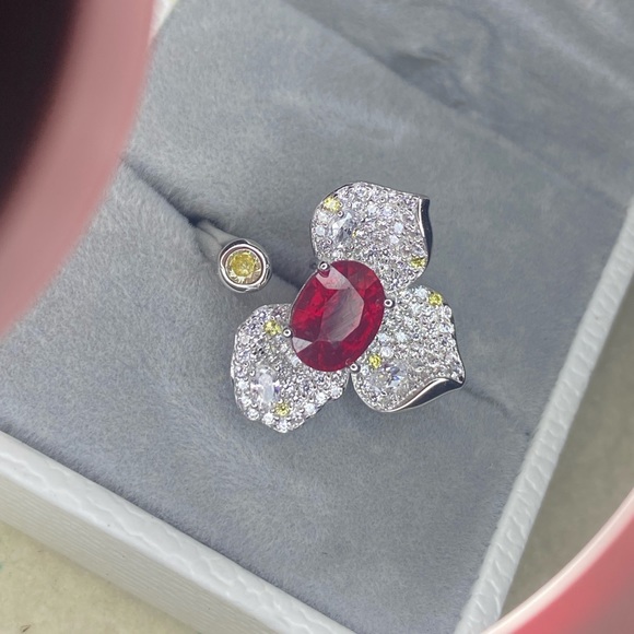 Unique Designer Natural Myanmar Ruby Ring - Picture 12 of 15